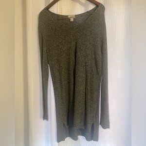 Old Navy Sweater Dress, gray, V-neck, size large, used but in great condition